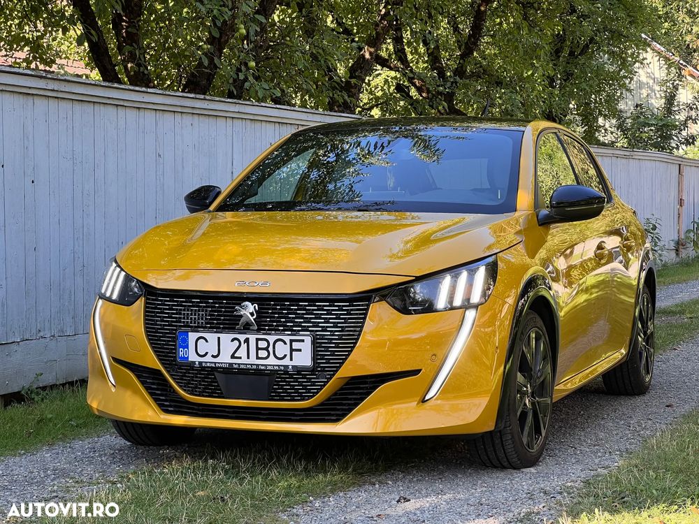 Peugeot 208 1.2 L PureTech STT EAT8 GT Pack - 2