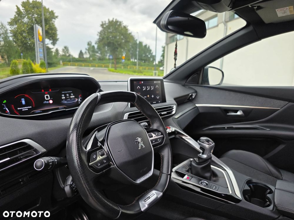 Peugeot 3008 1.5 BlueHDi GT S&S - 23
