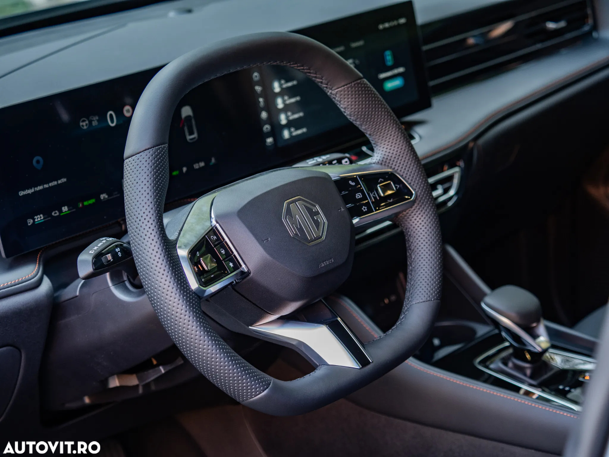 MG EHS 1.5 T-GDi AT PHEV Exclusive - 12
