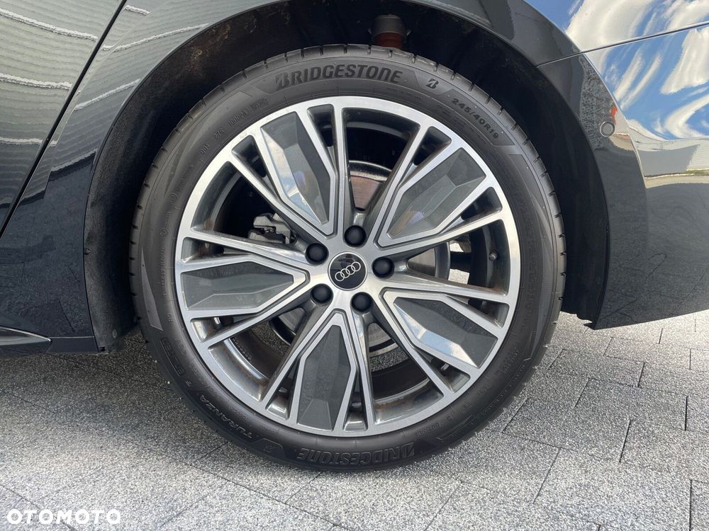 Audi A5 Limousine - 11