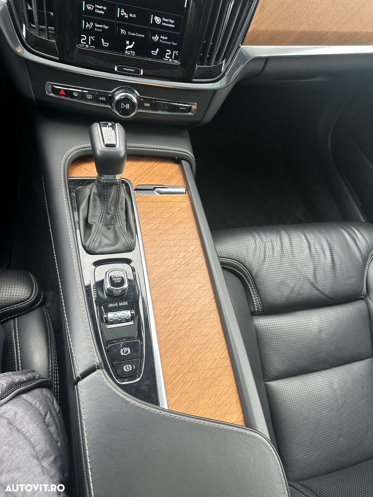Volvo V90 D5 AWD Geartronic Inscription - 26
