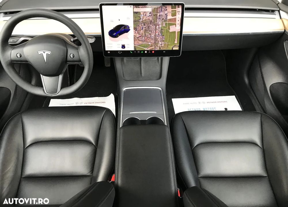 Tesla Model 3 RWD - 6