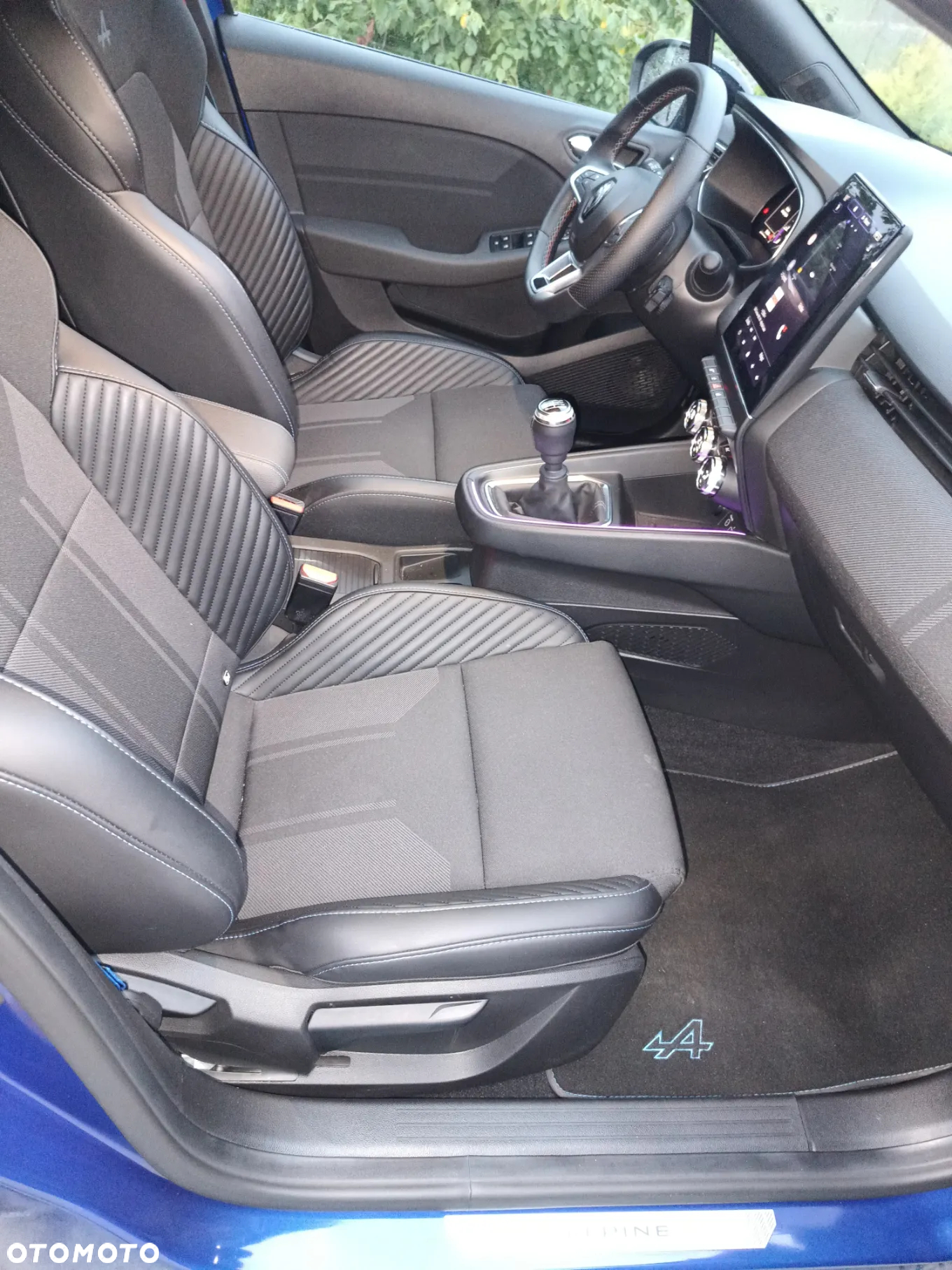 Renault Clio 1.0 TCe Esprit Alpine - 12