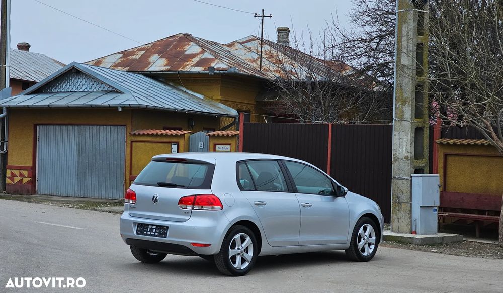 Volkswagen Golf 1.6 DSG Team - 13