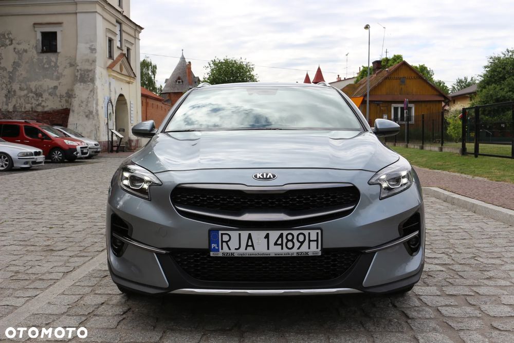 Kia XCeed 1.0 T-GDI OPF VISION - 10