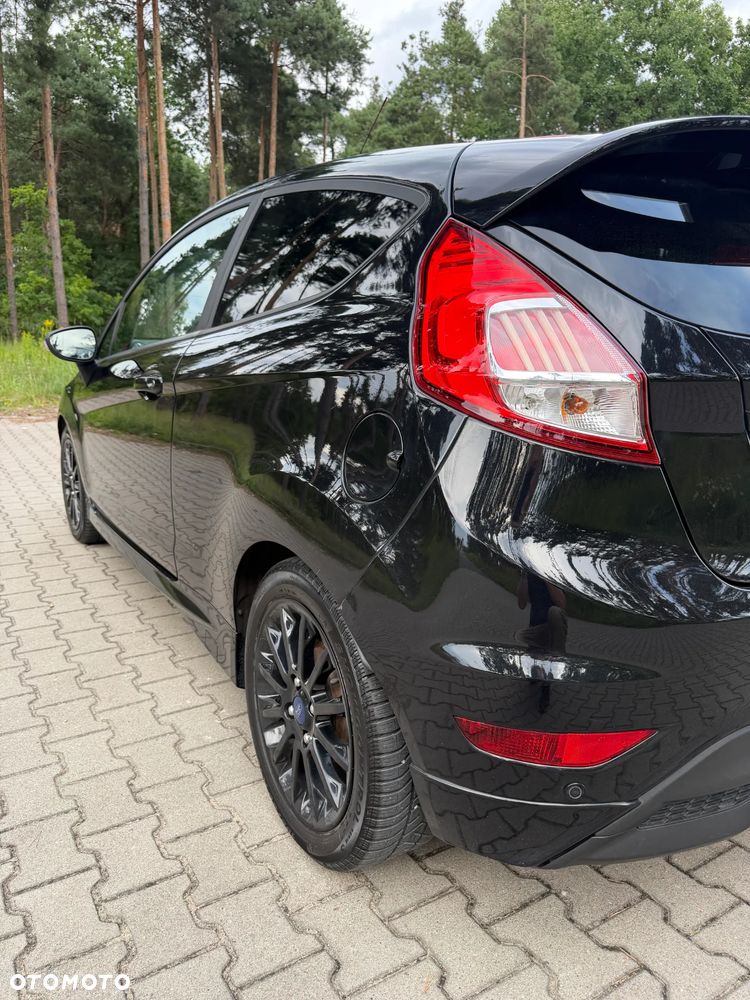 Ford Fiesta - 12