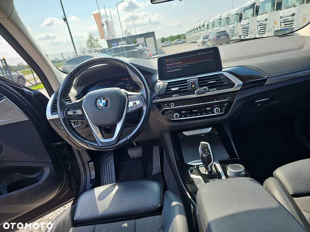 BMW X3 xDrive20i GPF xLine - 11