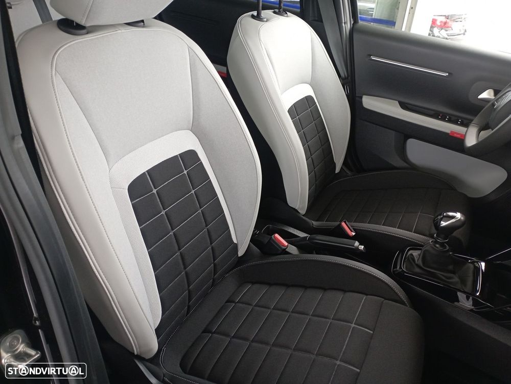 Citroën C3 1.2 Turbo Business - 23