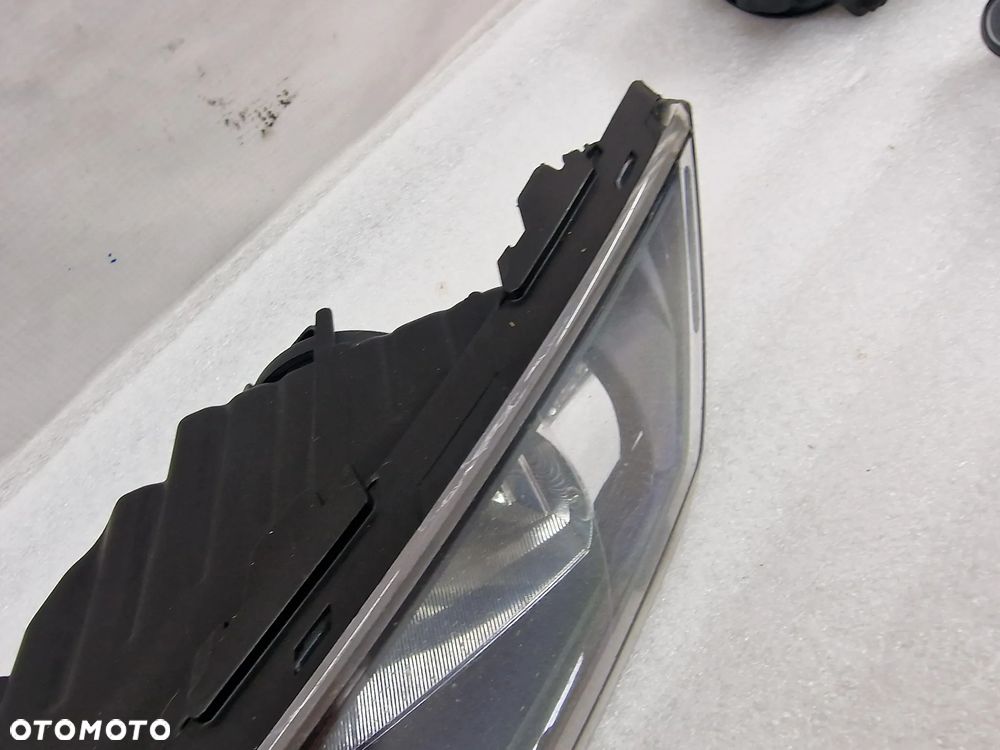 SKODA SUPERB 3 III 3V0 14- LEWY / PRAWY HALOGEN , NR 3V0941699A / 3V0941700A , NR AUKCJI H269 - 14