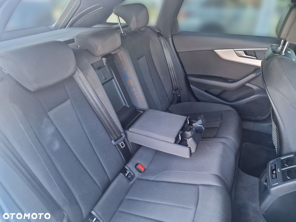 Audi A4 Avant 40 TFSI mHEV Advanced S tronic - 13