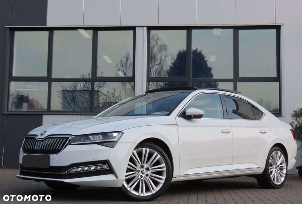 Skoda Superb 2.0 TDI SCR 4x4 L&K DSG - 1