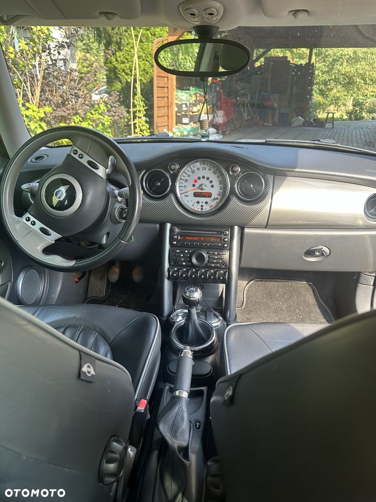 MINI ONE - 8