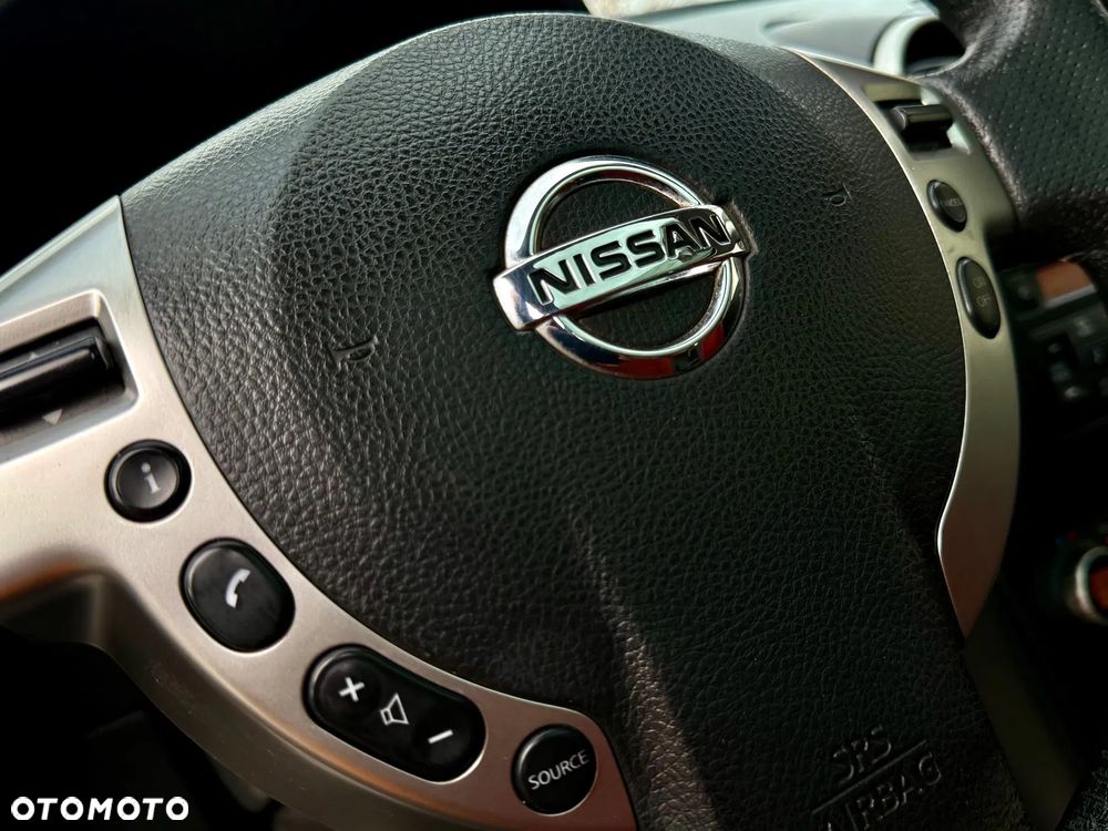 Nissan Qashqai 2.0 4 x 4 tekna - 26