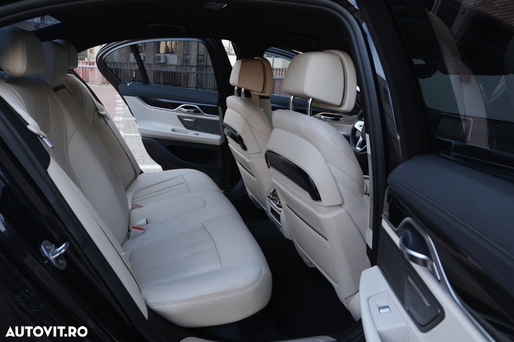 BMW Seria 7 740d xDrive - 21