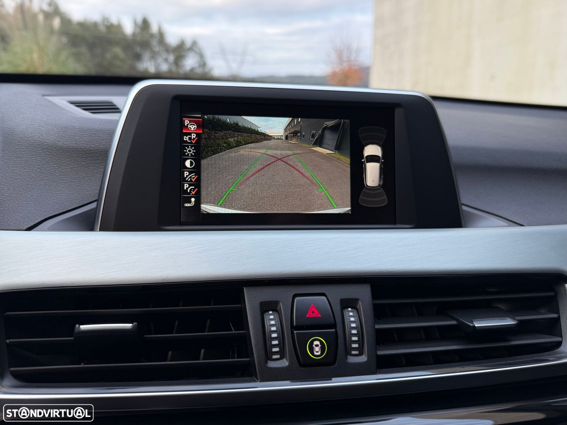 BMW X1 18 d sDrive Auto Pack M - 19