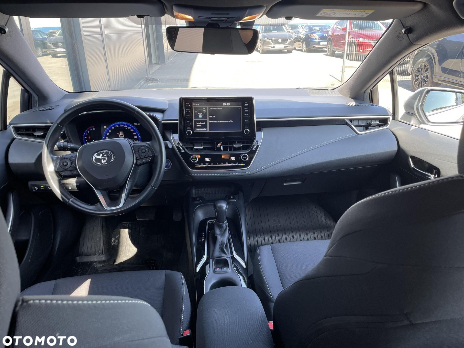 Toyota Corolla - 19