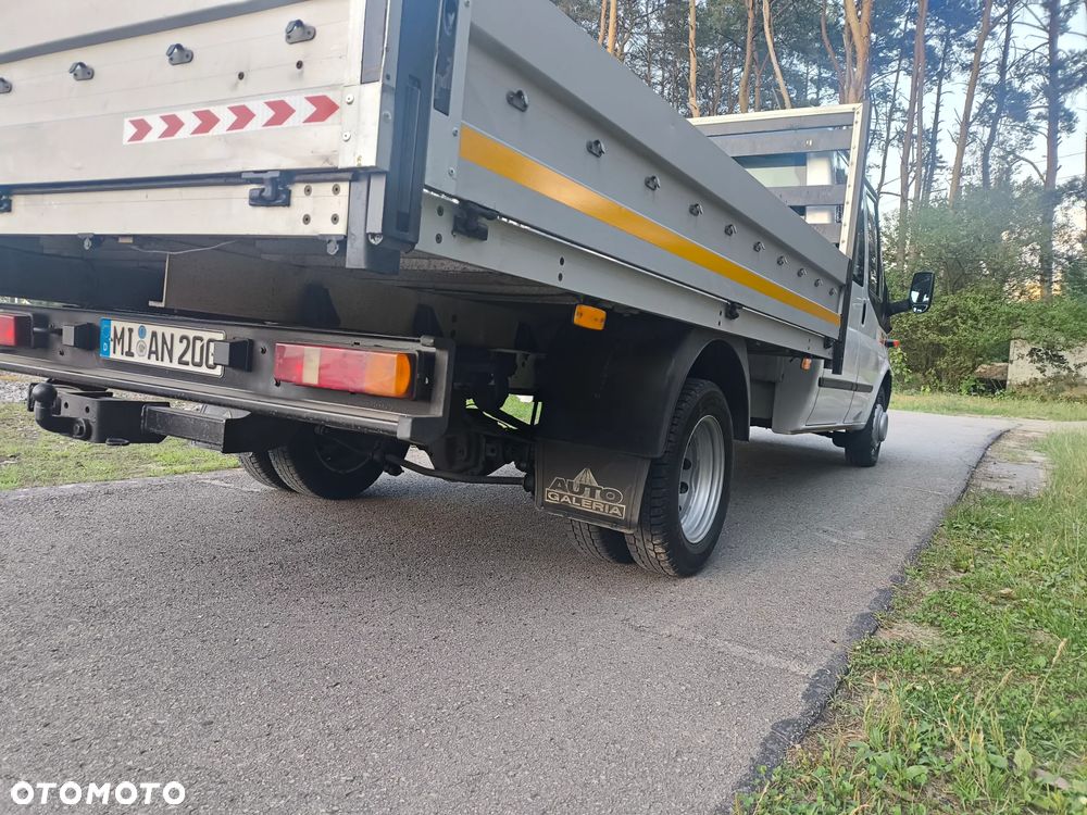 Ford Transit - 8