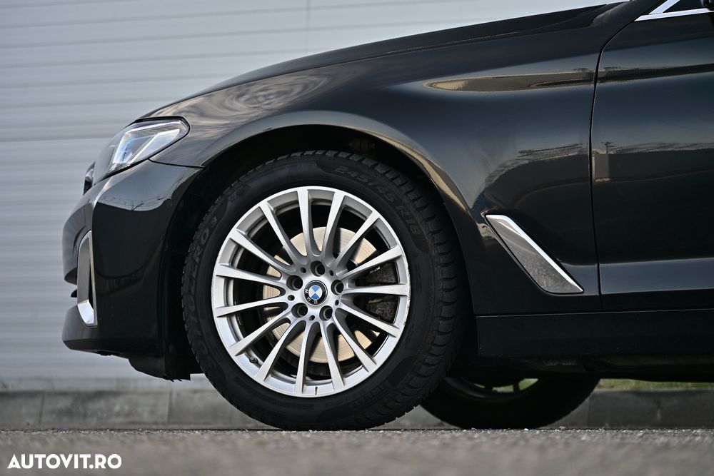 BMW Seria 5 520d Efficient Dynamics Edition Aut. Luxury Line - 17
