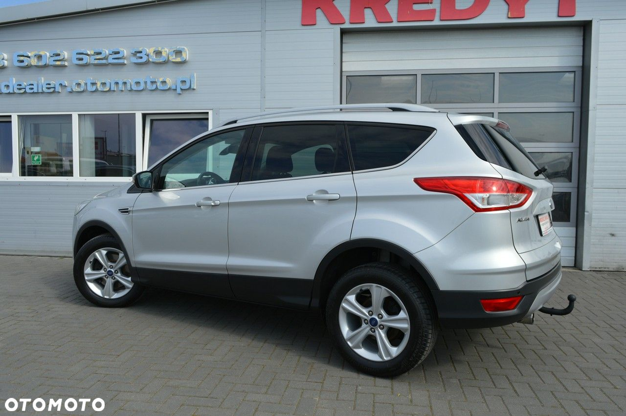 Ford Kuga - 10
