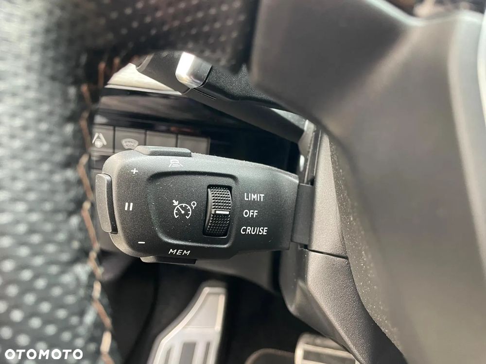 Peugeot 508 SW PureTech 225 EAT8 GT Pack - 28