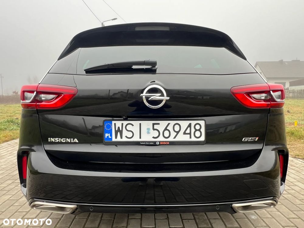Opel Insignia 2.0 T 4x4 GSi + S&S - 29