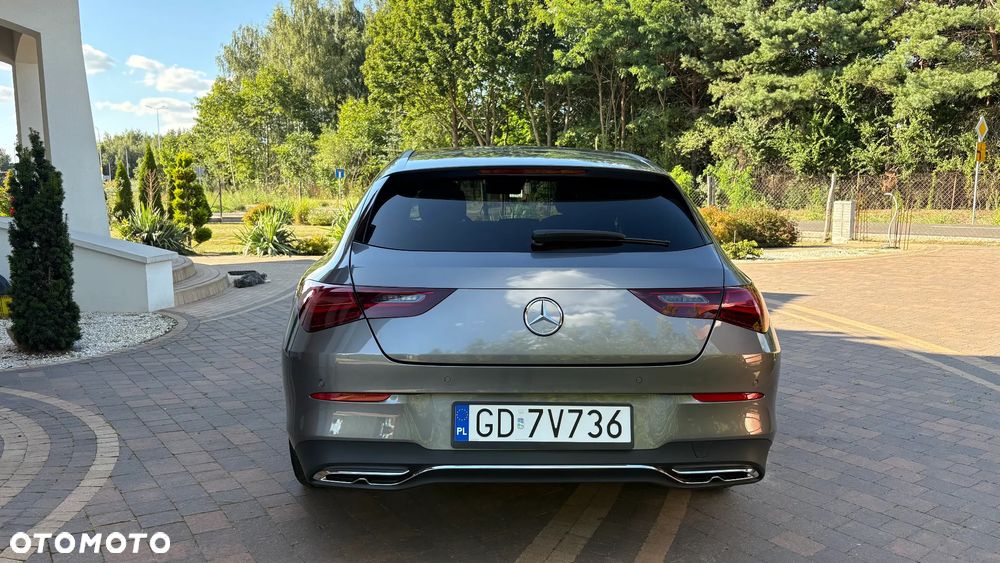 Mercedes-Benz CLA 200 d Progressive 8G-DCT - 10