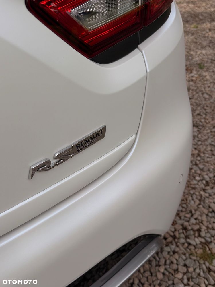Renault Clio - 22
