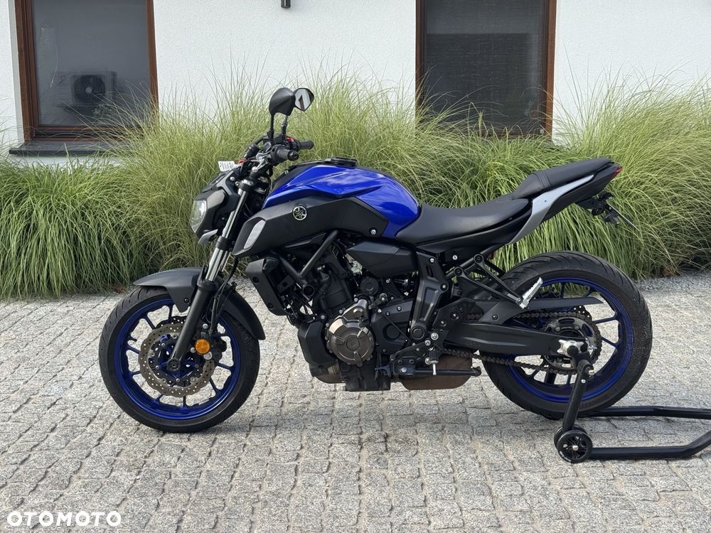 Yamaha MT - 3