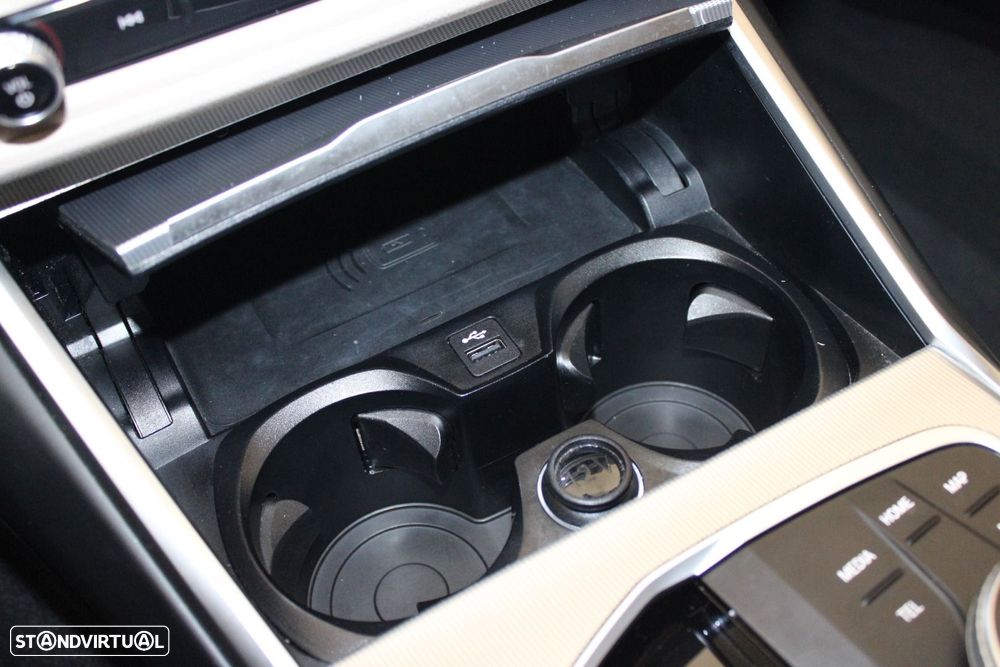 BMW i4 eDrive40 - 22