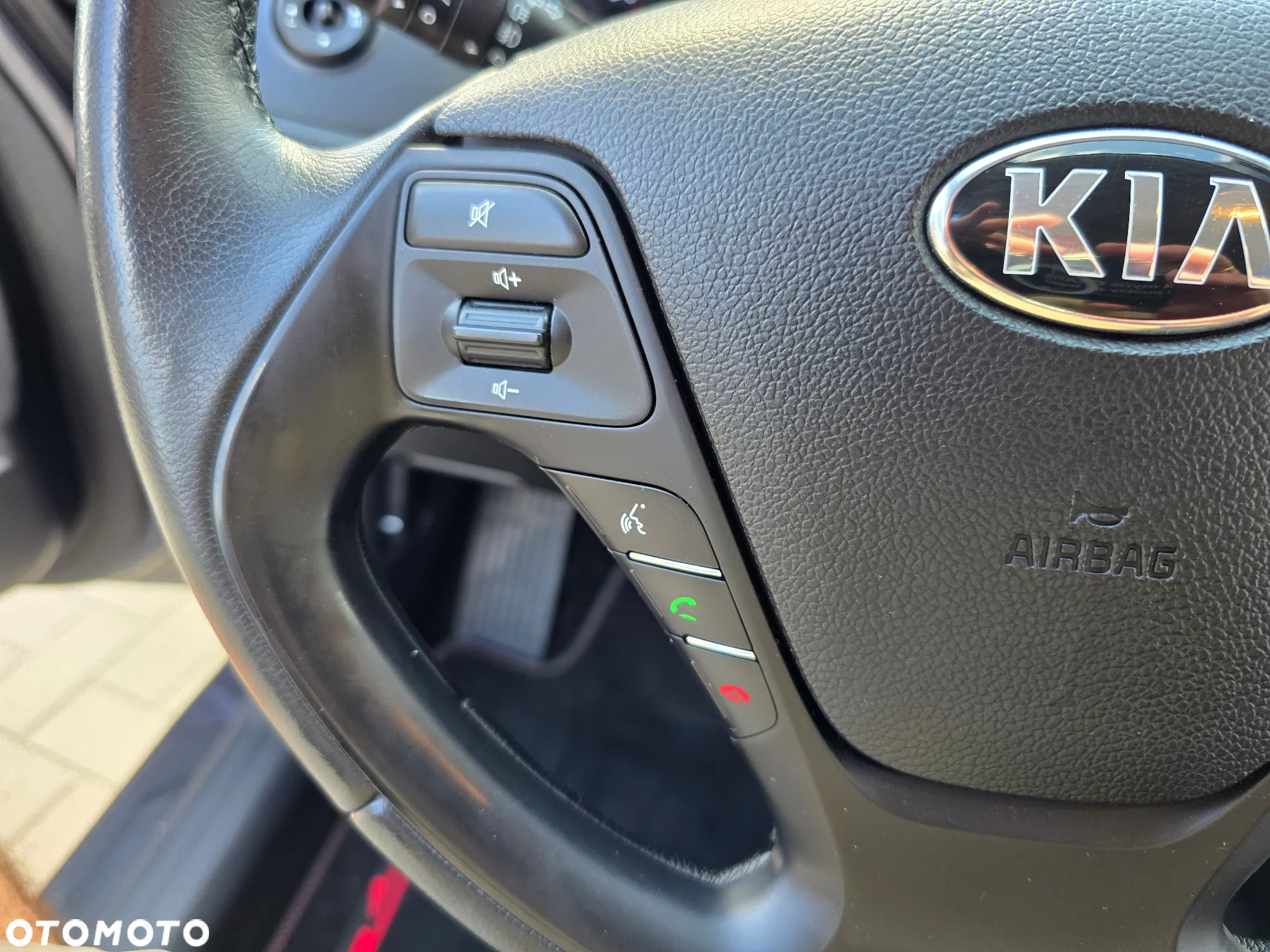 Kia Ceed - 27