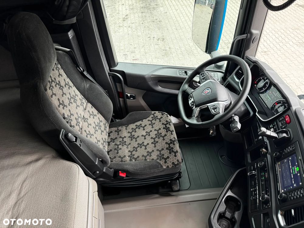 Scania R410 A4X2NA 4 PODUSZI - 20