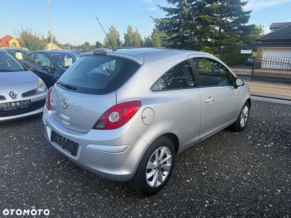Opel Corsa 1.2 16V Energy - 5