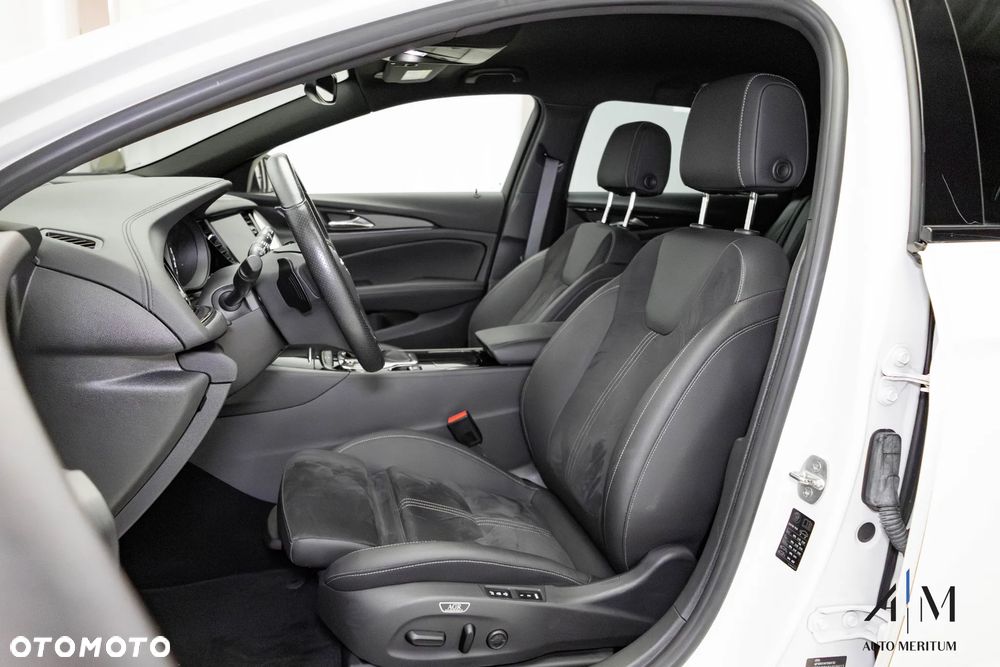 Opel Insignia 2.0 CDTI 4x4 Ultimate S&S - 18