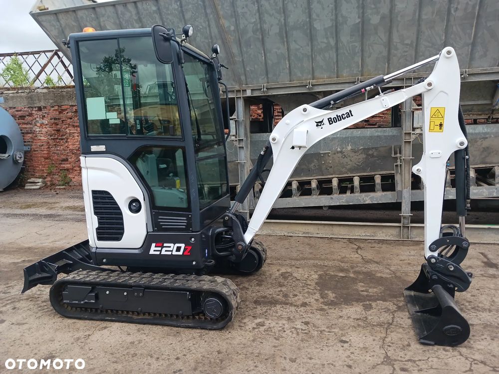 Bobcat E20Z - 1