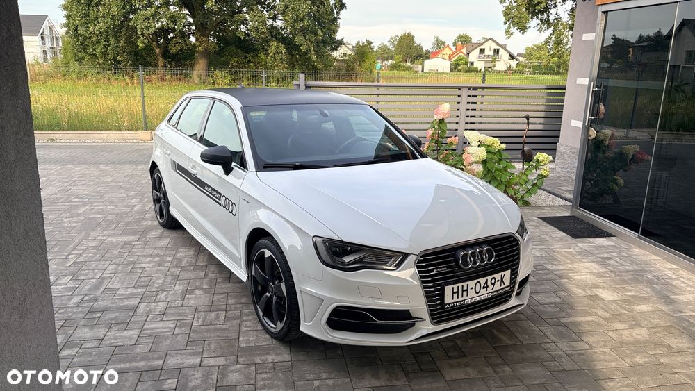 Audi A3 Sportback 40 e-tron S tronic design - 1