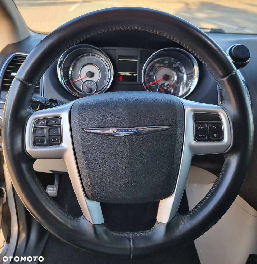 Chrysler Town & Country 3.6 Touring - 36