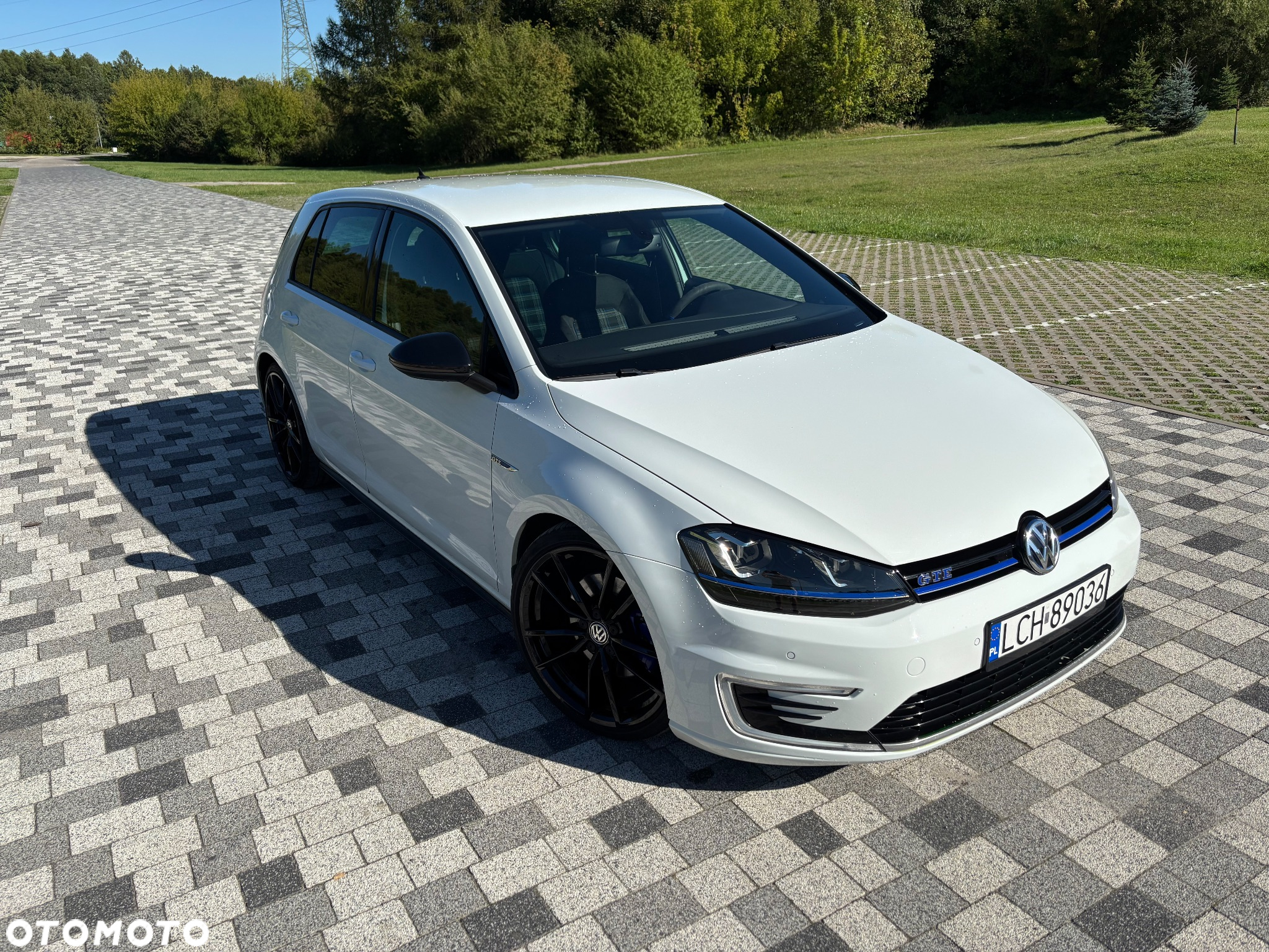 Volkswagen Golf - 4