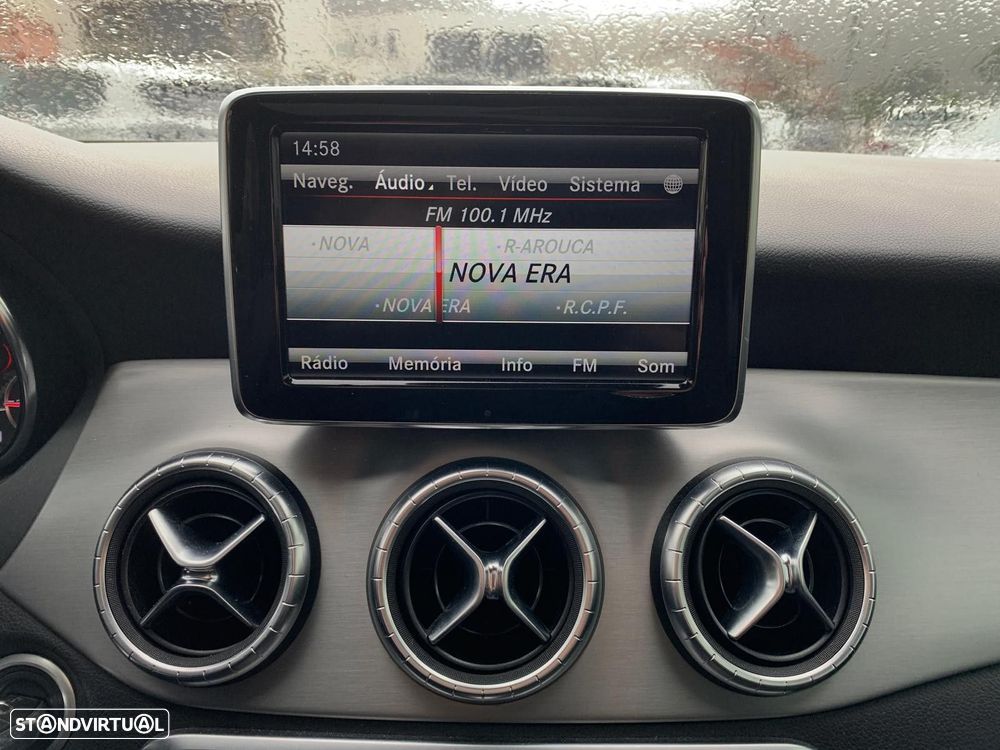 Mercedes-Benz CLA 45 AMG 4-Matic - 30