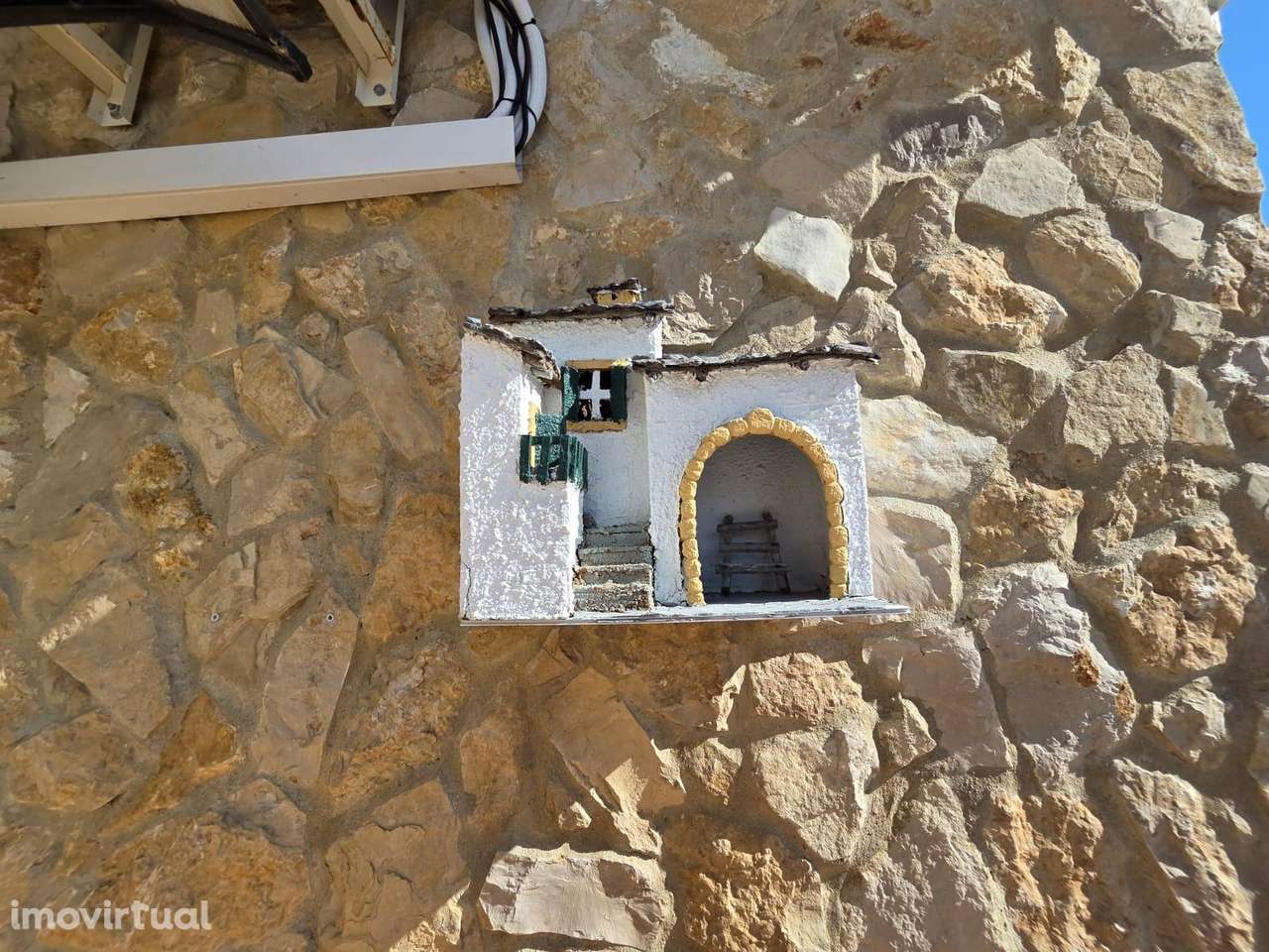 Moradia T2+1 com Anexo Independente, Jardim e Garagem – Rinchoa - Grande imagem: 3/59