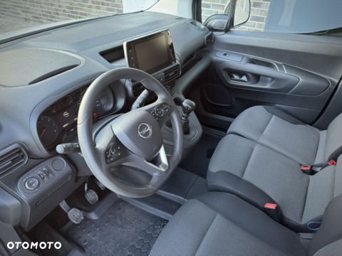 Opel Combo Life - 13