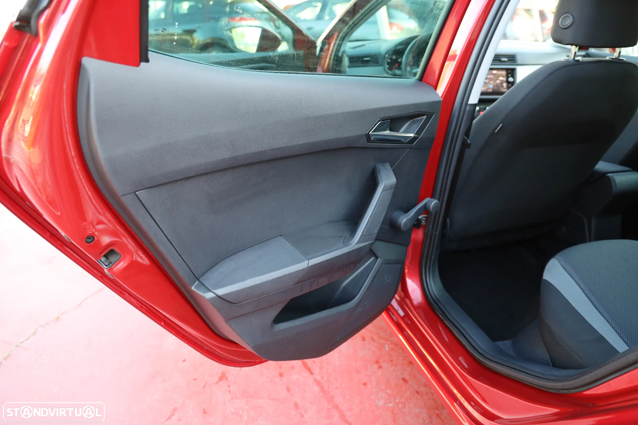 SEAT Ibiza 1.6 TDI S&S Style - 18