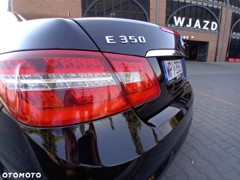 Mercedes-Benz Klasa E 350 CGI Coupe BlueEFFICIENCY 7G-TRONIC Elegance - 27