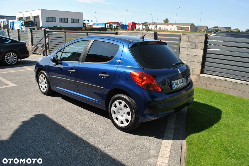 Peugeot 207 75 Tendance - 12