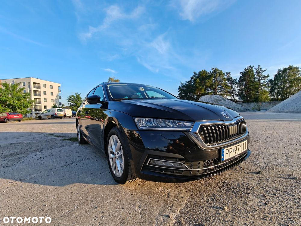 Skoda Octavia 2.0 TDI DSG Ambition - 5