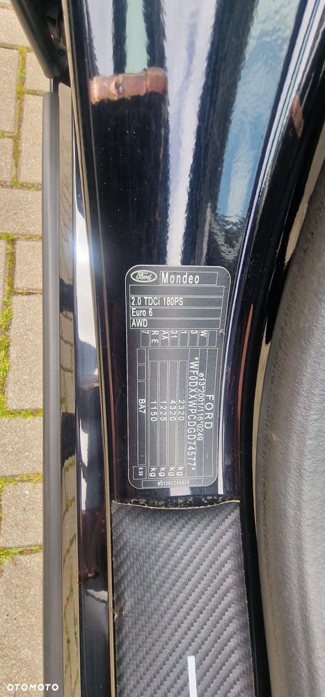 Ford Mondeo Vignale 2.0 TDCi 4WD PowerShift - 4