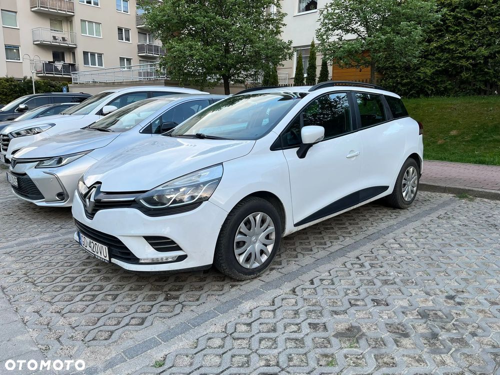Renault Clio - 1