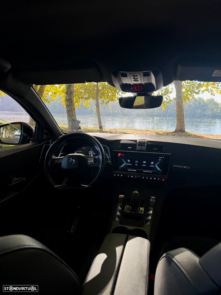 DS DS7 Crossback - 12