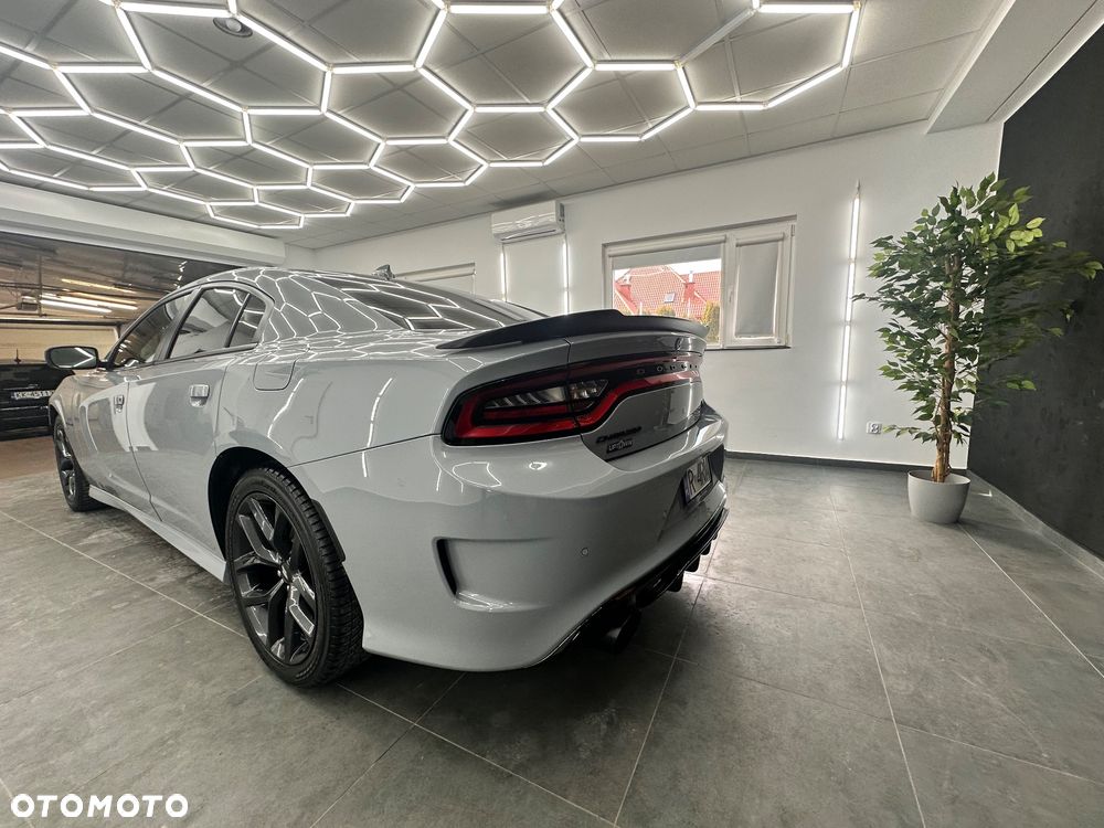 Dodge Charger 5.7 R/T - 7