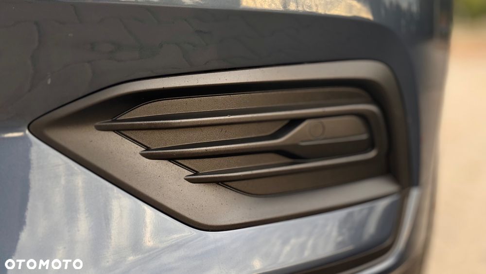 Volvo V60 B3 B DKG Momentum - 16