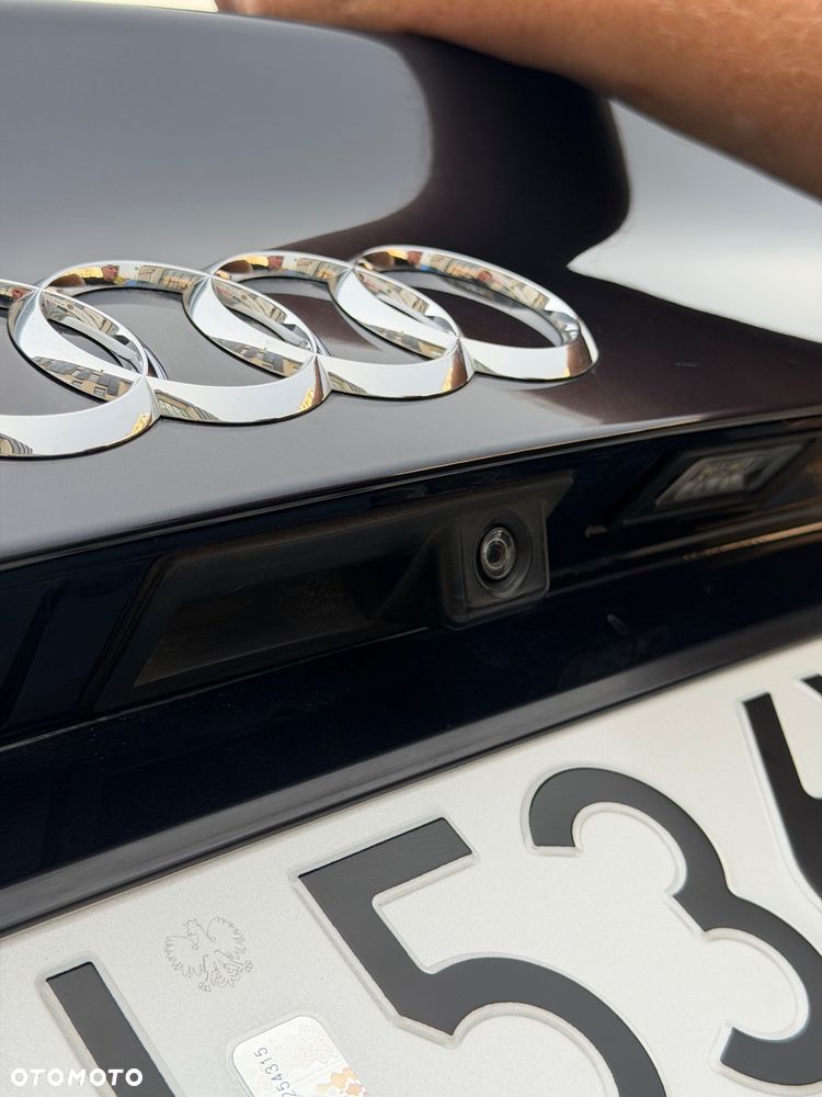 Audi A4 Limousine - 28